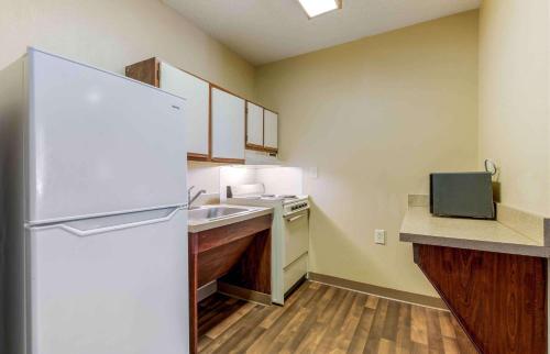 Extended Stay America Suites - Austin - Metro