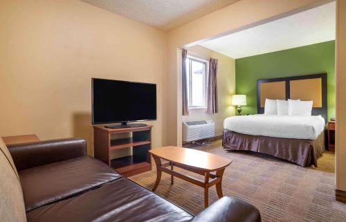 1 queen bed