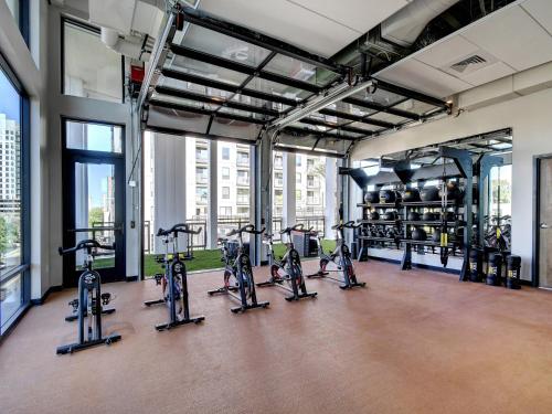 Ave Phoenix Terra – Phoenix, AZ