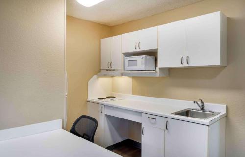 Extended Stay America Suites - Seattle - Everett - North