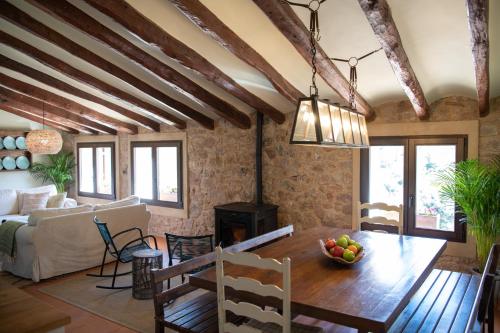 Létesítmények, La Masia Alt Penedès (La Masia Alt Penedes) in Pontons