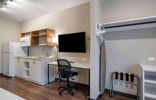 Extended Stay America Suites Colonial Heights Fort Lee – Colonial Heights, VA