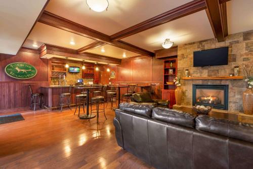 Lobby, Extended Stay America Suites - Minot in Minot (ND)