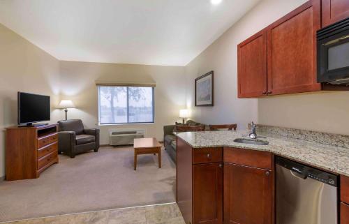 Extended Stay Americas Suites - Minot