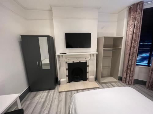 Rooms in Modernised Victorian House, Кройдон (фото 3)