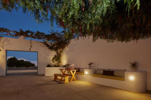 Athiri Santorini Family Friendly Hotel - image 6