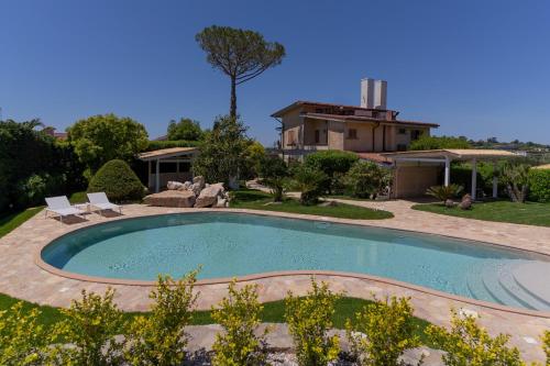  Resort Ravenna - Villa Dama in 80061 SantʼAgata sui Due Golfi
