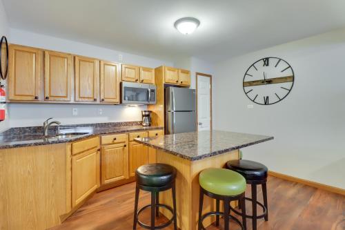 Blakeslee Home with Game Room - 5 Mi to Skiing! Blakeslee Home with Game Room - 5 Mi to Skiing!