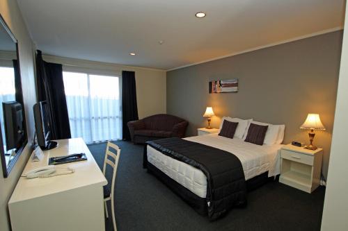 Champers Motor Inn in โลเวอร์ ฮัท