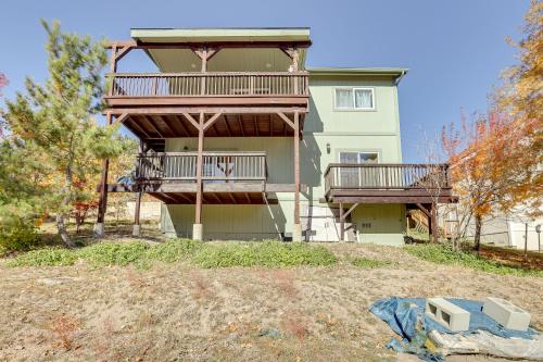 Quaint Abode about 6 Mi to Snow Valley Mountain Resort