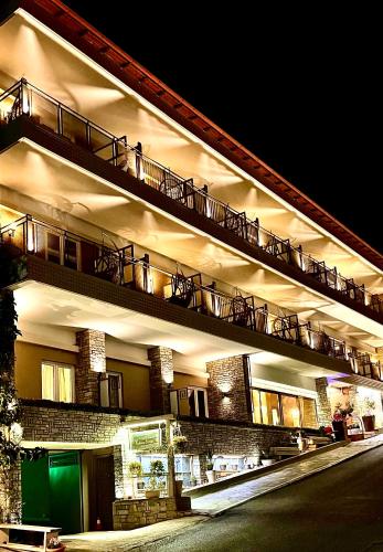 Vista exterior, Nidimos Hotel in Delphi