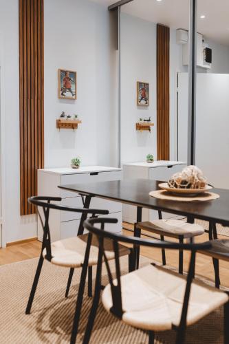 Bright City Center Flat, Sleeps 6, Helsinki (Foto 8)