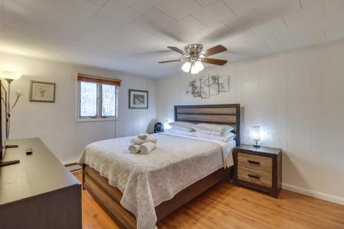 Cozy Arrowhead Lake Escape with Deck Walk to Beach! - image 12