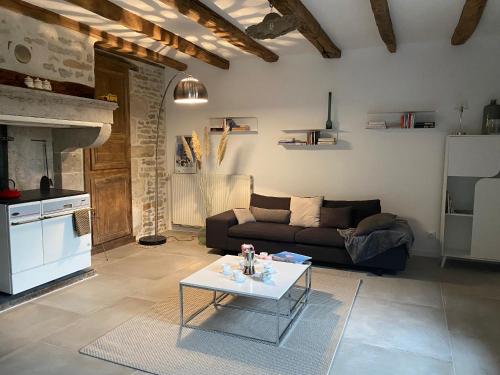 Iekārtas, Chez Odette chambre saule pleureur in Prauthoy