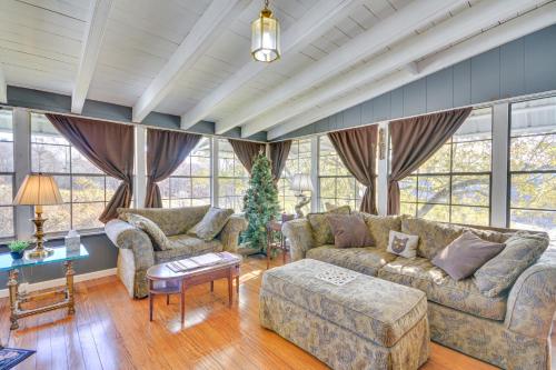 Mountain-View Galax Home Near Hiking! in Galax, USA