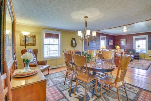 Mountain-View Galax Home Near Hiking! in Galax, USA