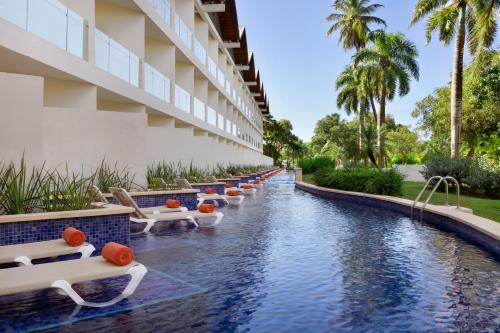 Hilton La Romana All-Inclusive Family Resort Hilton La Romana All-Inclusive Family Resort