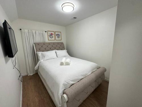 Modern Home 5mins Newark Airport/NYC downtown in Elizabeth, USA