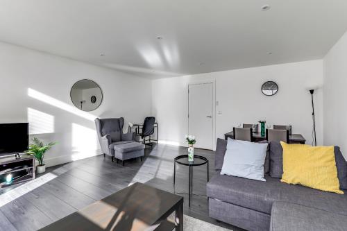 Exceptionally Spacious Central Canterbury Home - Apartment - Canterbury