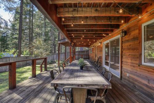 Lupine Lodge at Tahoe Park on the West Shore - Hot Tub, Beach Access, Near Ski Resorts! Lupine Lodge at Tahoe Park on the West Shore - Hot Tub, Beach Access, Near Ski Resorts!