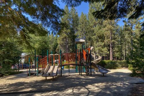 Lupine Lodge at Tahoe Park on the West Shore - Hot Tub, Beach Access, Near Ski Resorts! Lupine Lodge at Tahoe Park on the West Shore - Hot Tub, Beach Access, Near Ski Resorts!