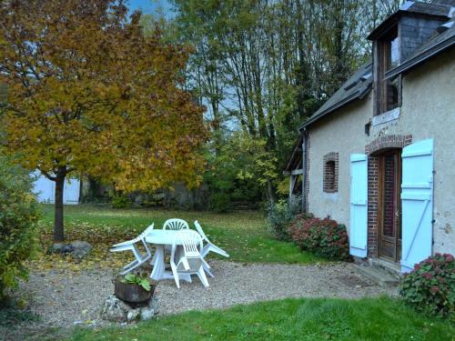 Gîte Châteaudun, 3 pièces, 4 personnes - FR-1-581-71 - Location saisonnière - Châteaudun