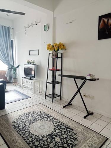 PD Seaview Corus Paradise Lagoon in ตามัน ฮาจี ไซนัล