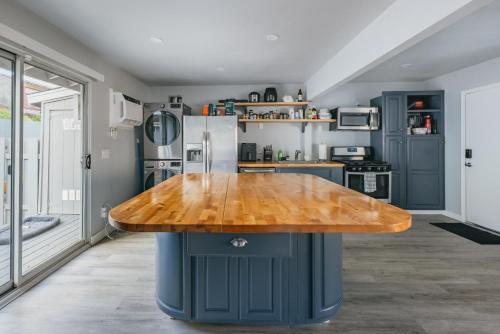 Charming Spacious House in San Diego in National City, USA