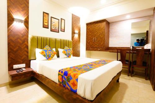 Hotel Diamora Residency Mumbai