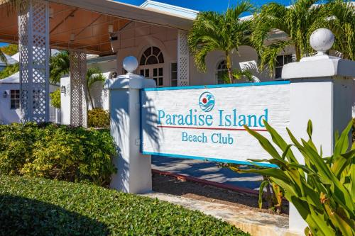 Deluxe Sea View Villas at Paradise Island Beach Club Resort