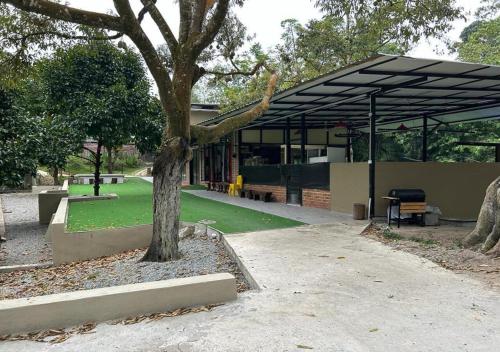 Bentong Wellness Resort Midland 8BR 30PAX By Verano Homestay Bentong Wellness Resort Midland 8BR 30PAX By Verano Homestay