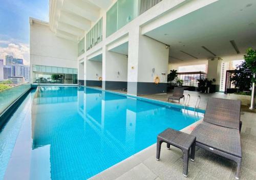 2BR Tourists-Friendly Oasis - Heart of the City KL by Verano, Kuala Lumpur