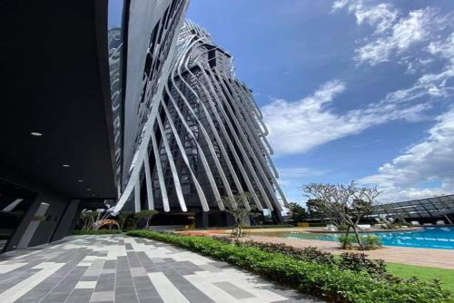 Urban Duplex v Balcony- 2R2B Up to 7Pax, MontKiara by Verano, Kuala Lumpur (fotografie 5)