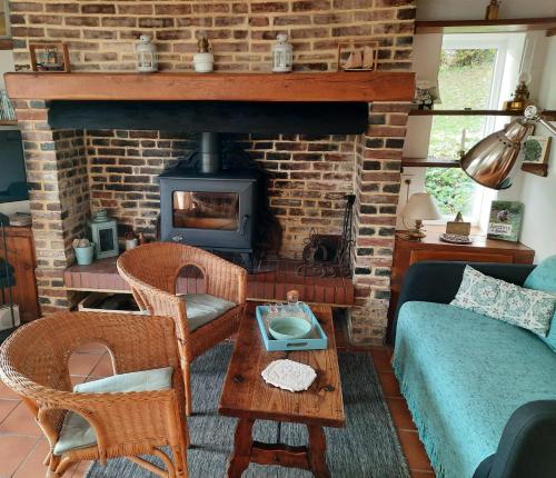 Charming Gîte Les Petits Matins Bleus – Sainte-Marguerite-de-Viette, NY