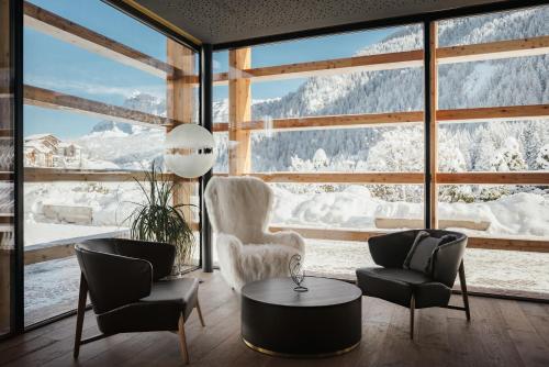 506972966 Hotel Cristallo - Wellness Mountain Living
