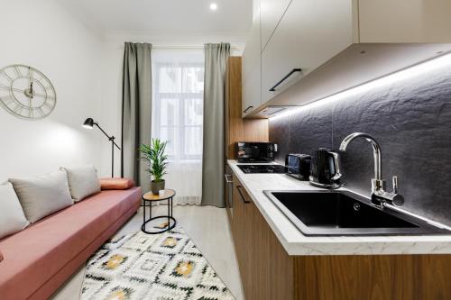 RigaApartment E22 Self Check-in Aparthotel near Old Town - image 5