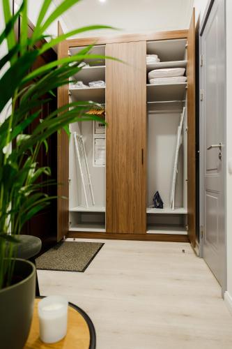 One-Bedroom Apartment (Twin Beds) image 10
