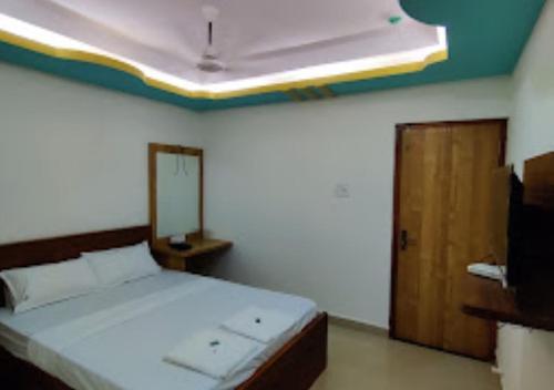 Bathroom, Hotel Z Square Bicholim Goa in Bicholim