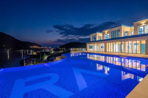 Yeosu Blueara Premium Pool Villa in Yeosu-si