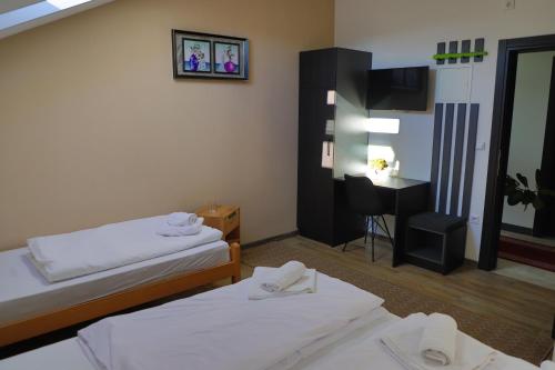 设施服务, Konak kod Hame in 比哈奇