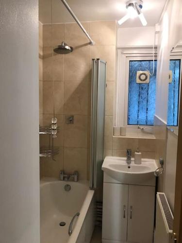 Entire flat, comfortable 2 double bedrooms, Woolwich (fotografie 10)