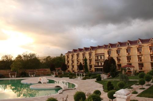 Kaspia Yeddi Gozel Hotel