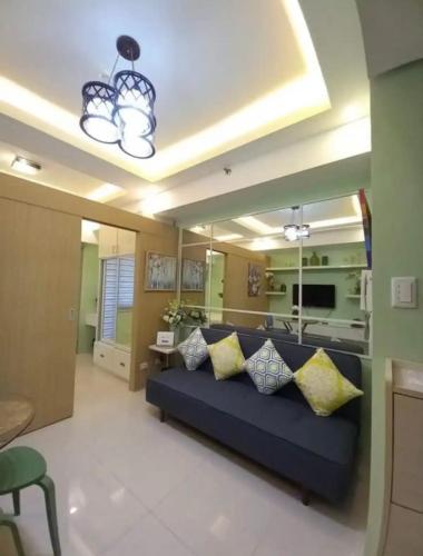One Bedroom Condo in the Heart of SM North EDSA QC