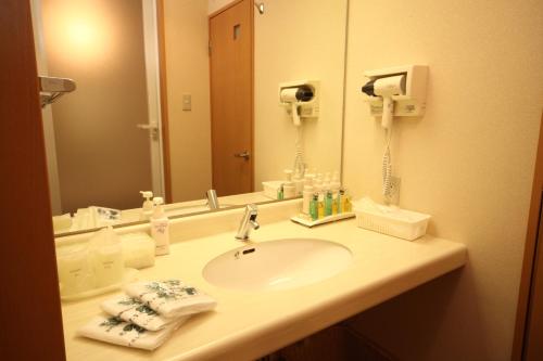 Hotel Tappi Ideally located in the prime touristic area of Matsumae, Hotel Tappi promises a relaxing and wonderful visit. The hotel offers a high standard of service and amenities to suit the individual needs of 