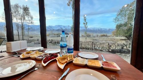 KyzArt Hotel & Horse Tours in Tuz