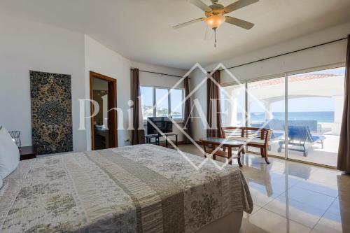 10 bed-rooms luxury BEACH VILLA in グアナ ベイ