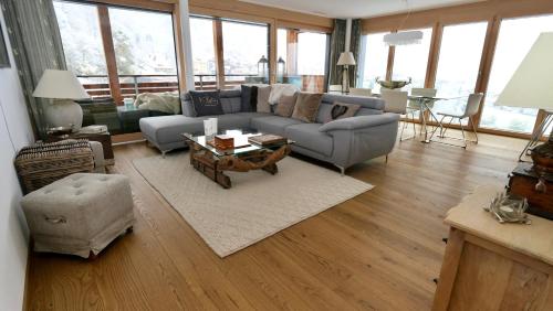  Luxury mountain apartment with amazing view in Klosters-Serneus