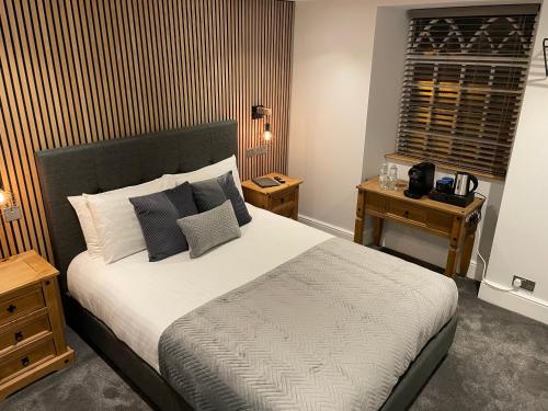 1 double bed