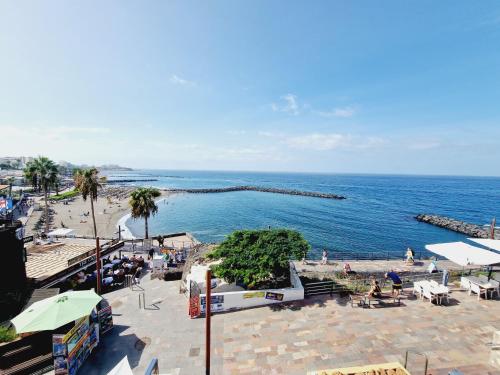 Fantastic 3 bedroom next playa Las Américas & WIFI FREE, Tenerife