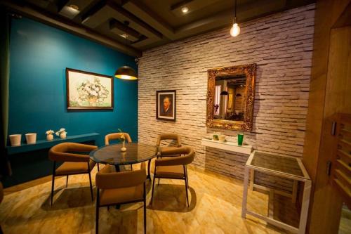Hotel Holiday Lahore in Lahore
